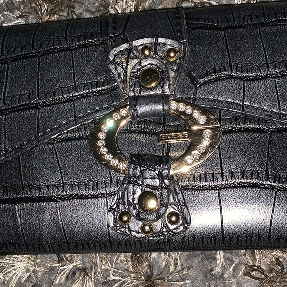 Guess wallet - Picture 2 of 6